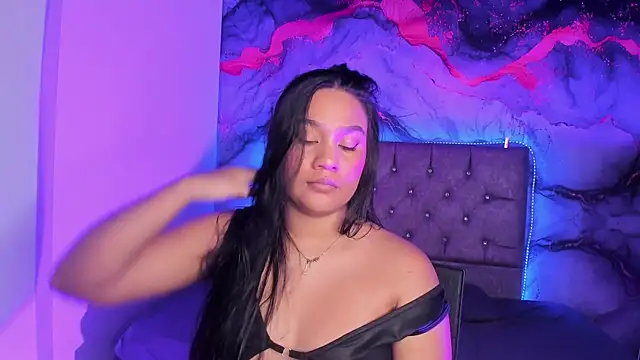 Tamara Johnss  online show from October 14, 3:20 am