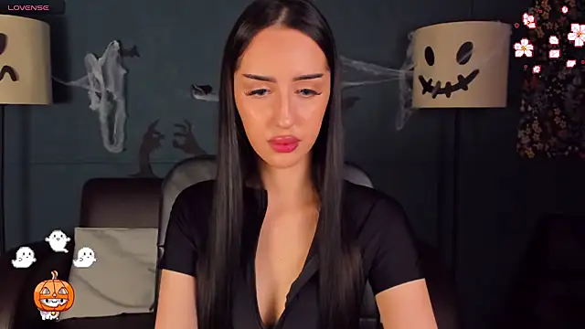 LisaFoxie online show from November 2, 10:18 am