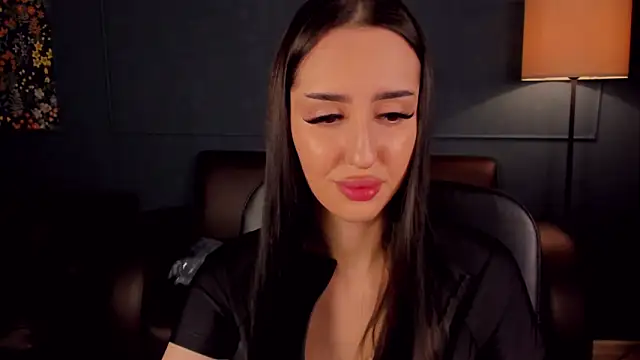 LisaFoxie online show from November 16, 10:26 am