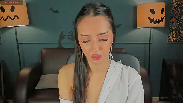 LisaFoxie online show from October 26, 10:22 am