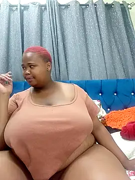 BustyBMWx online show from October 10, 5:40 pm