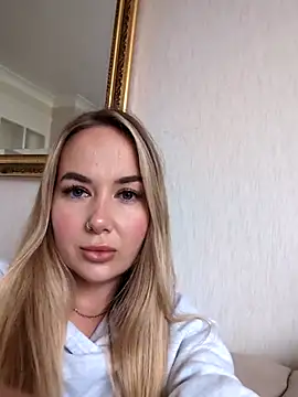 BarbieDolly x online show from October 23, 1:39 pm