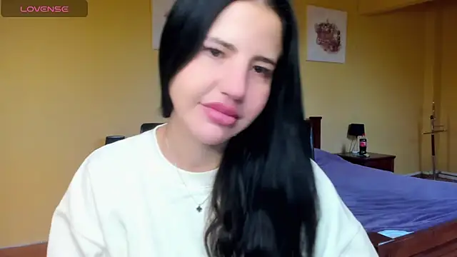 Malibu J online show from November 20, 12:06 pm