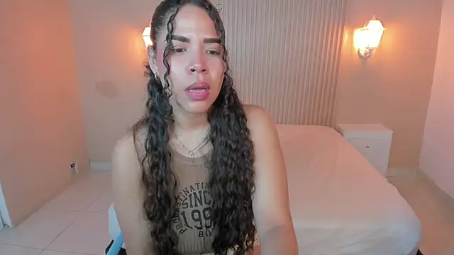 AshlyViper9 online show from October 4, 3:34 am