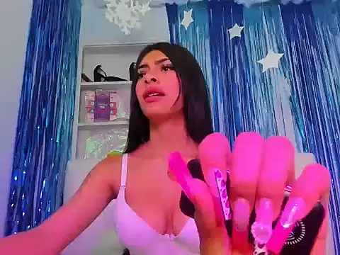 laylahotl online show from October 6, 2:23 pm