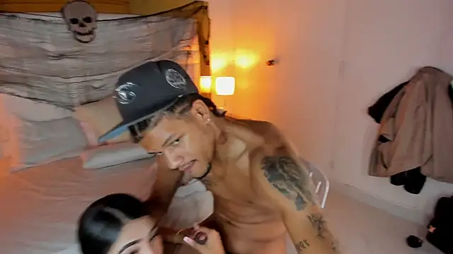 AmberandNick online show from October 23, 8:26 pm