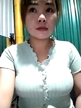 soixam00 online show from October 4, 4:44 pm