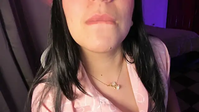tellmemaddie online show from May 25, 11:04 pm