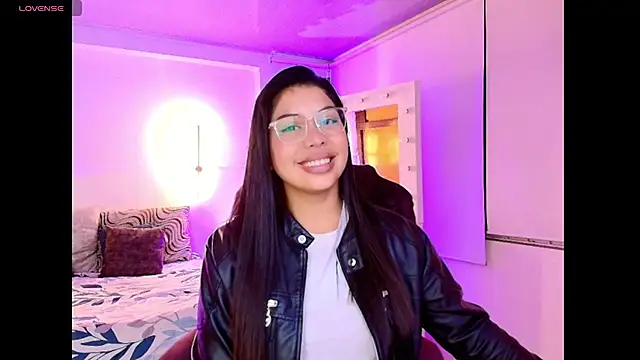 kloe28 online show from November 14, 4:01 am