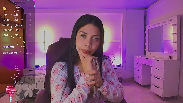 kloe28 online show from May 21, 3:48 am