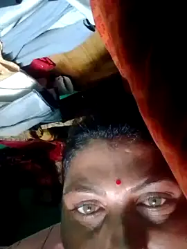 SexyNeeru33 online show from October 2, 3:00 am