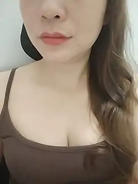 Girl Shy2000 online show from July 7, 1:14 pm
