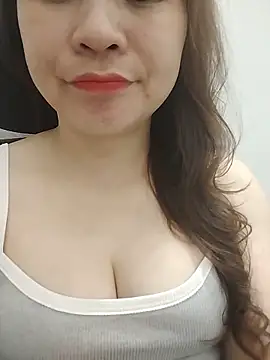 Girl Shy2000 online show from May 17, 4:06 pm