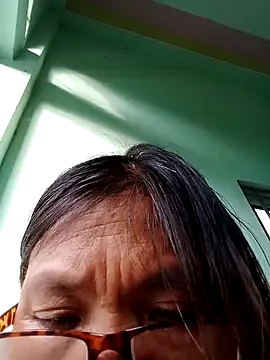 bella-bae online show from September 27, 9:38 am
