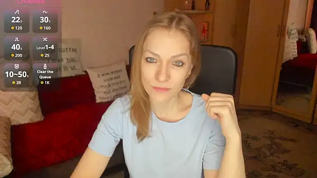 Tiffany Bates online show from May 12, 10:44 am