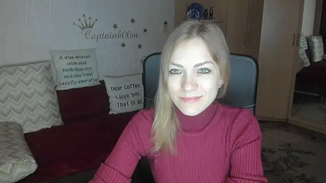 Tiffany Bates online show from November 7, 3:56 am