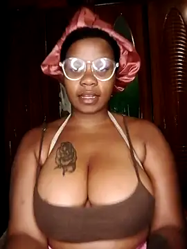 HORNYMELONS22xx online show from December 17, 7:18 pm