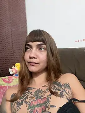 Lollaa soarsz online show from July 31, 1:28 am