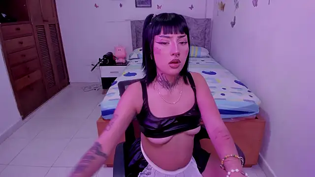 feer kitty online show from September 30, 4:51 am