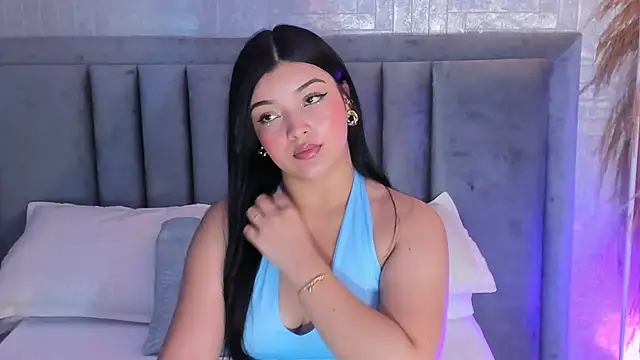 EmmaBlossom online show from April 6, 12:50 pm