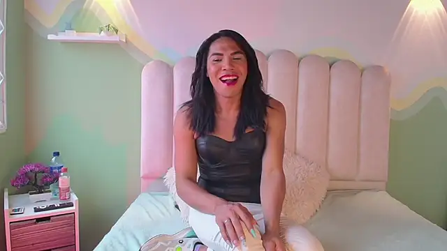Aria  Smith online show from September 28, 6:57 pm