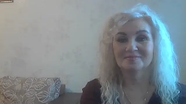 LadySexyBlond online show from April 17, 1:02 pm