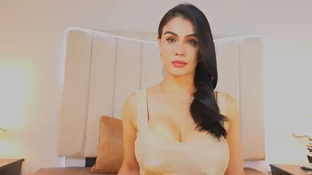 Antonella Maxwell online show from May 27, 7:55 pm