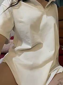 Quynhbabysexy online show from May 12, 4:13 pm