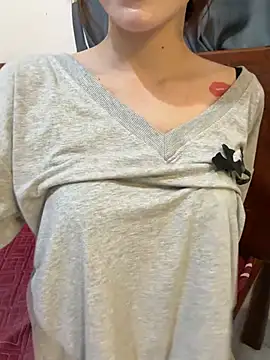 Quynhbabysexy online show from May 11, 3:07 pm