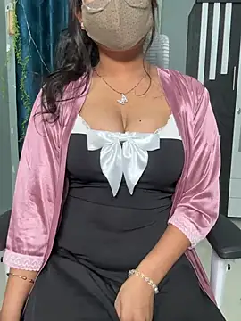 Lisa afreen online show from May 19, 4:36 pm