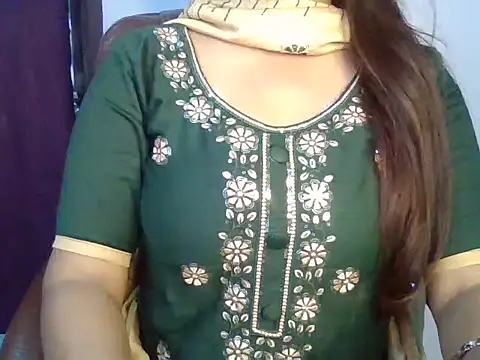 LOVELY SUKOON online show from October 2, 5:23 am