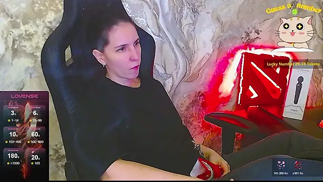 Irwi Tomboy online show from March 13, 11:06 pm