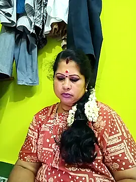Sexymeenukutti online show from October 3, 7:30 pm