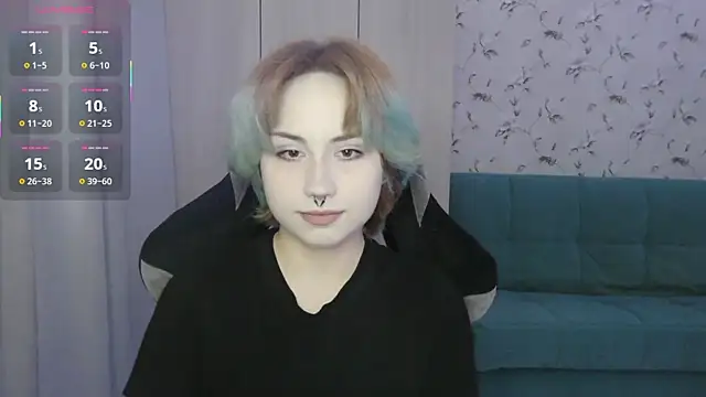 LeisaHopperstad online show from May 19, 12:12 pm