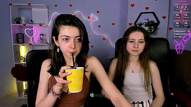 rebecca smile online show from May 5, 7:28 pm