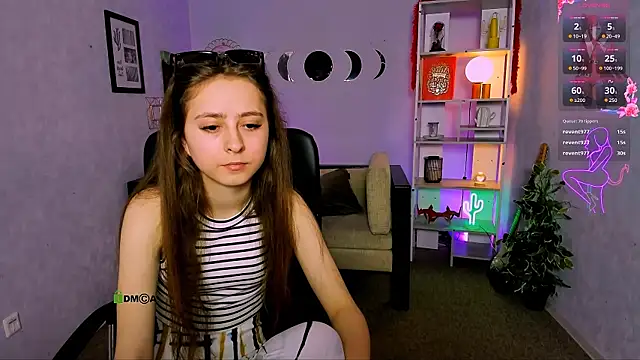 rebecca smile online show from May 4, 12:42 pm