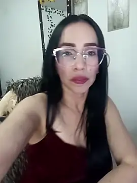 YaraDuartee online show from March 12, 12:35 am