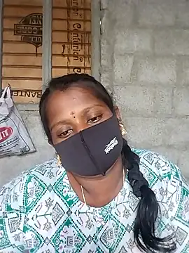 Tamil Hot Sandy online show from March 17, 5:33 am