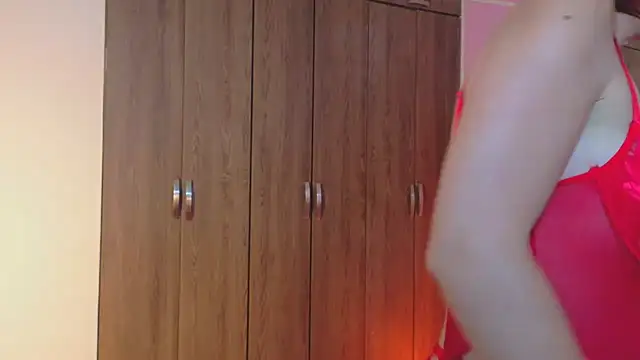 CuteFlame online show from May 14, 10:04 pm