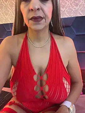 Angelina Roa online show from May 6, 2:21 pm