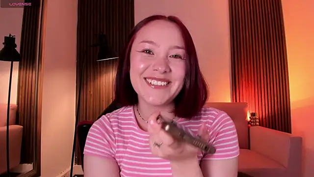 MAGIC VERA online show from August 4, 3:23 am