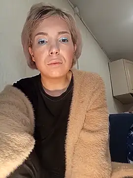 Conny Shellie online show from December 17, 10:58 pm