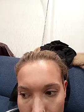 Conny Shellie online show from March 30, 8:08 pm