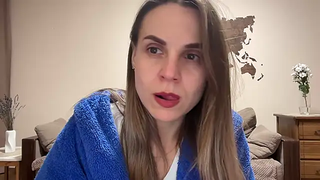 AnnieLove7722 online show from November 29, 8:13 pm