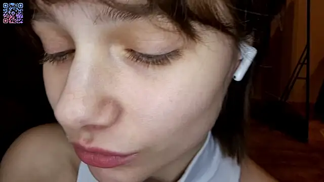 ExitedTroth online show from February 13, 5:58 pm