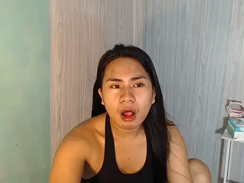 mauie69  online show from January 11, 11:43 pm