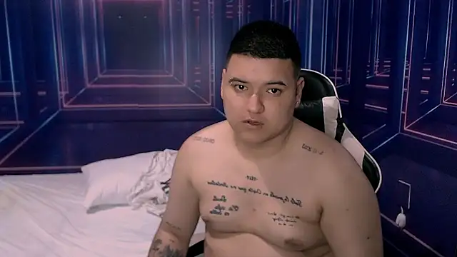 Charly and laura online show from October 15, 7:27 pm