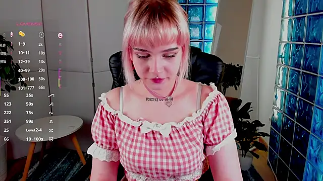 MayWins online show from October 5, 7:24 am