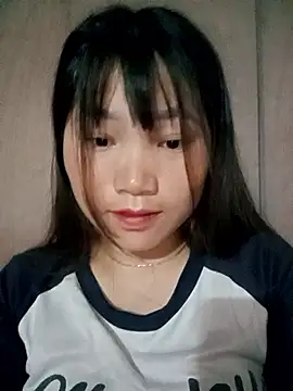 min-xinh online show from May 17, 10:31 pm