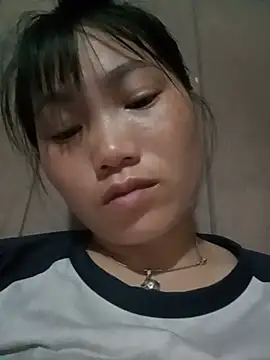 min-xinh online show from May 23, 9:46 pm
